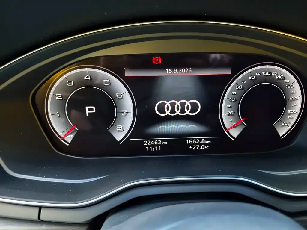 Audi A4L — фото 7