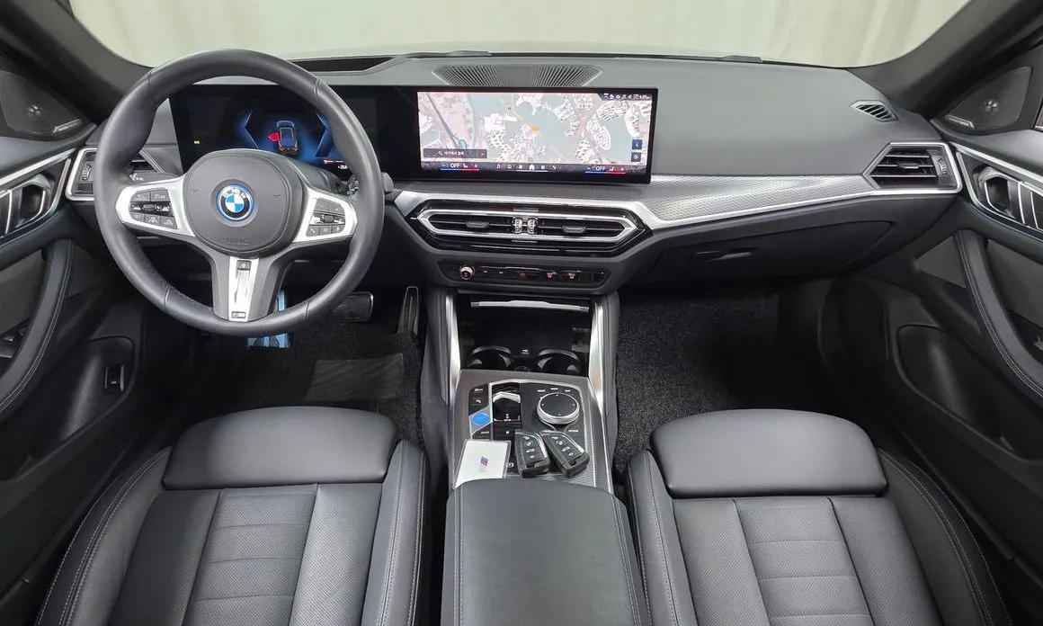 BMW i4 — фото 6