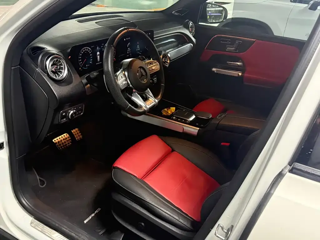 Mercedes-Benz GLB AMG — фото 6