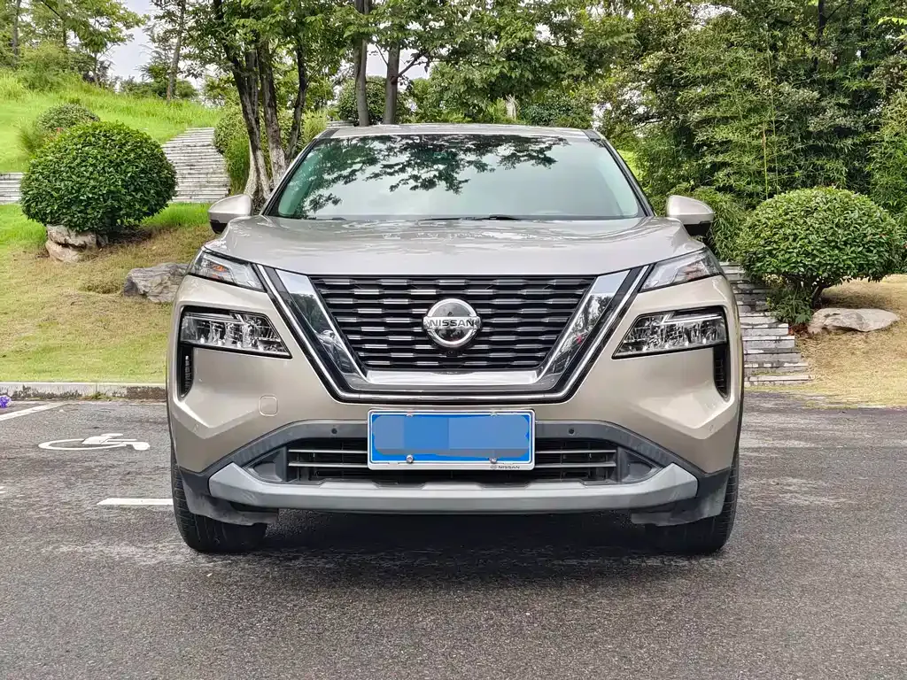 Nissan X-Trail — фото 9