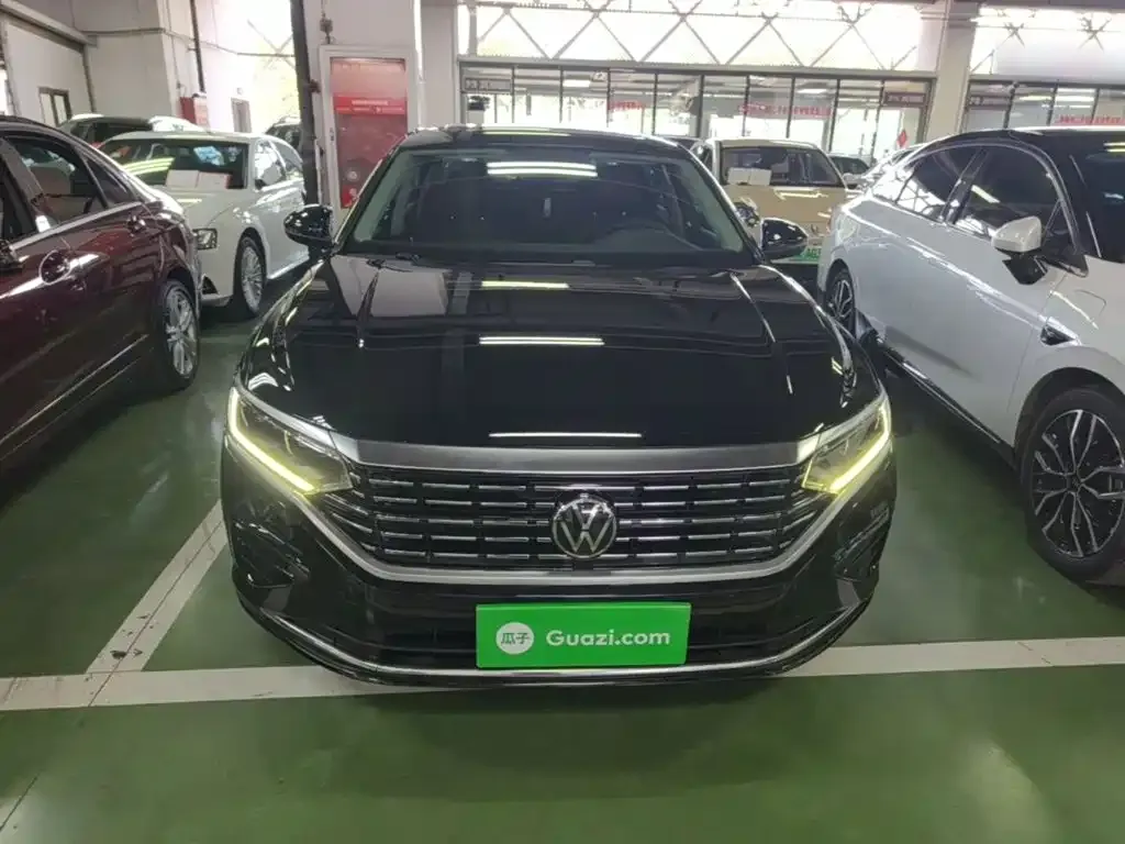 Volkswagen Passat — фото 8