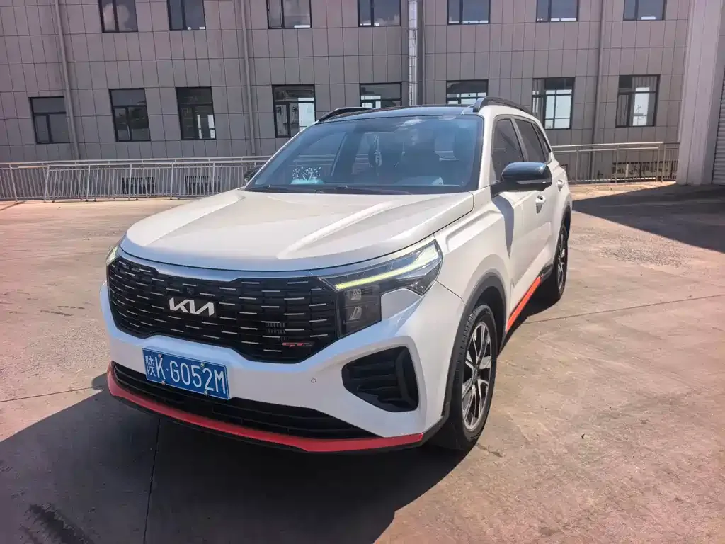 Kia Sportage — фото 1