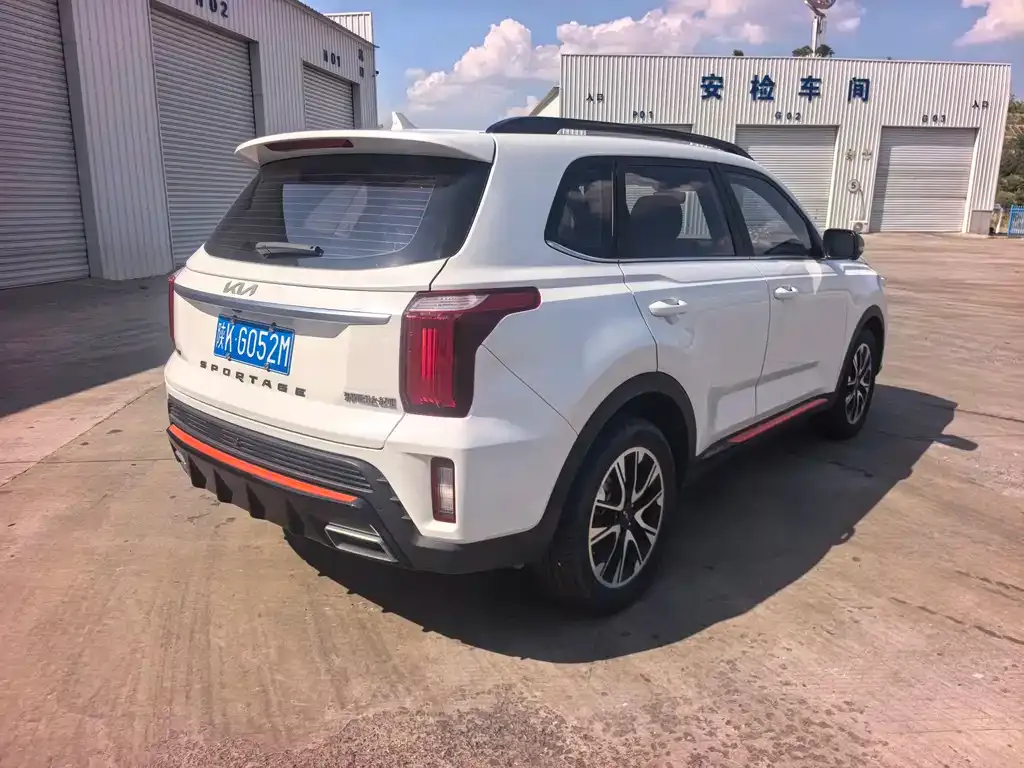 Kia Sportage — фото 6