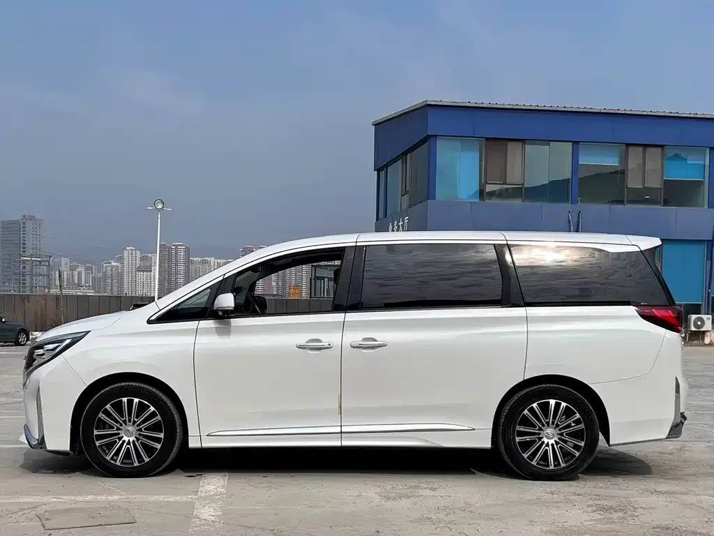 GAC Motor Trumpchi M8 — фото 6