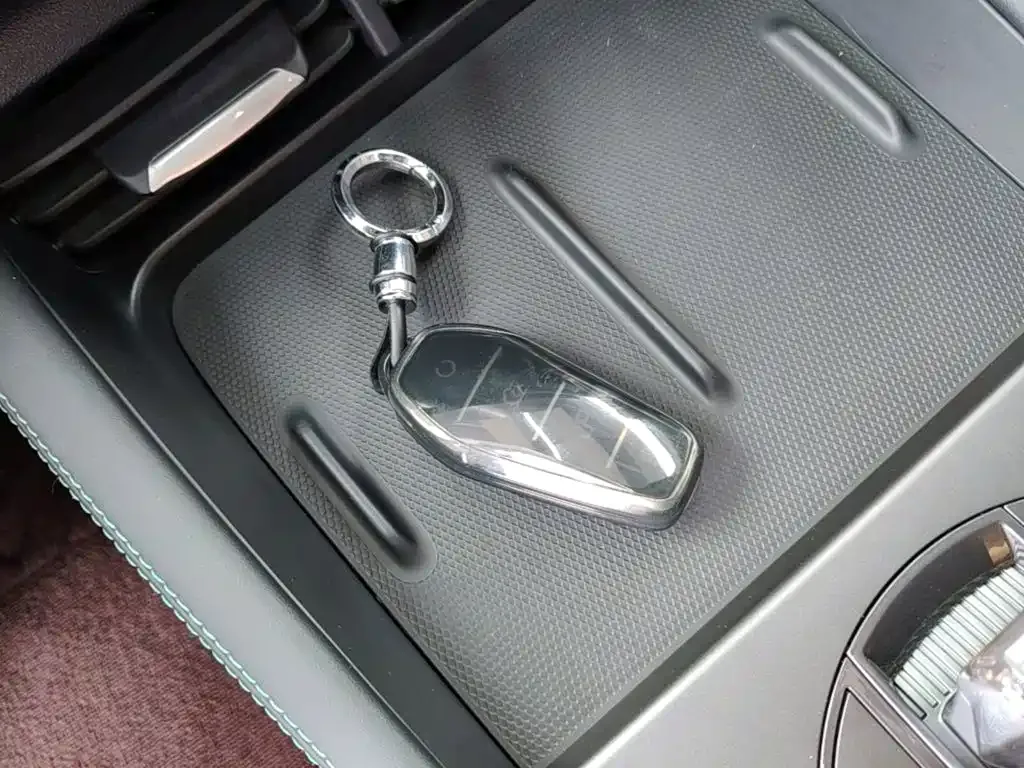 BYD Seal 06 — фото 10