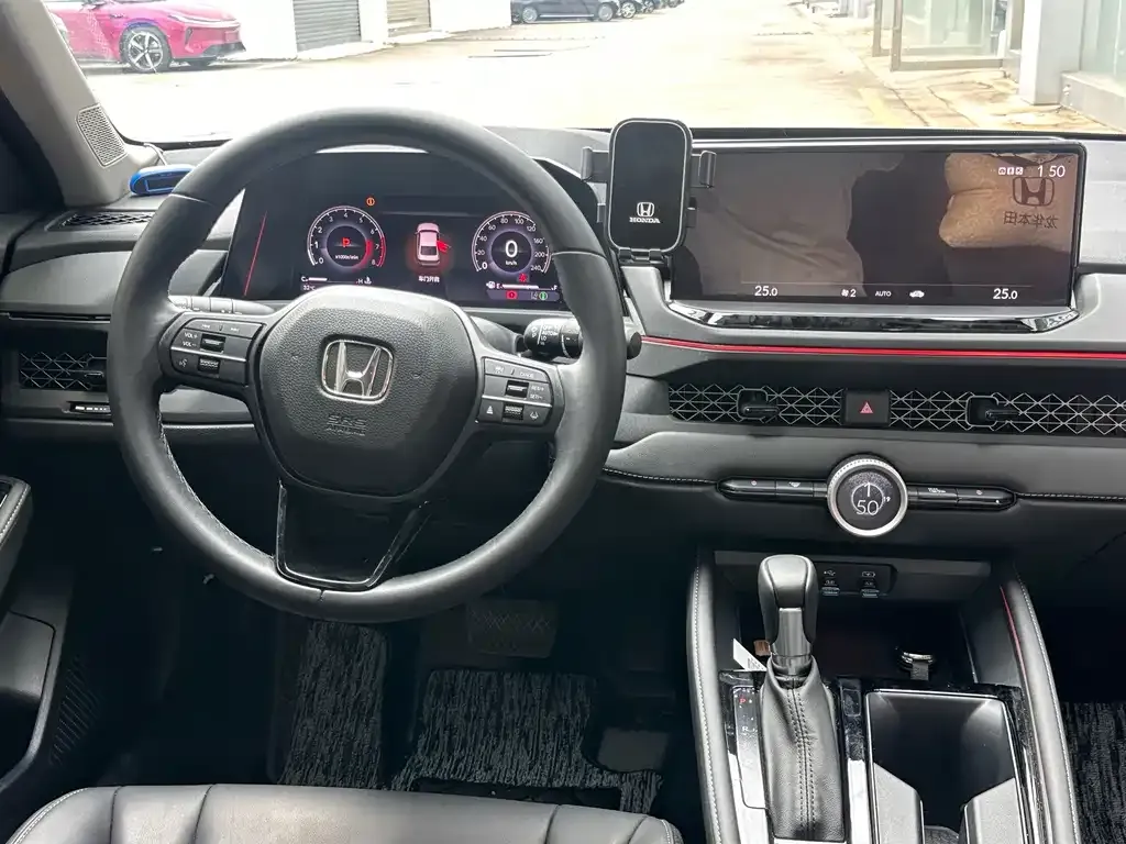 Honda Accord — фото 6