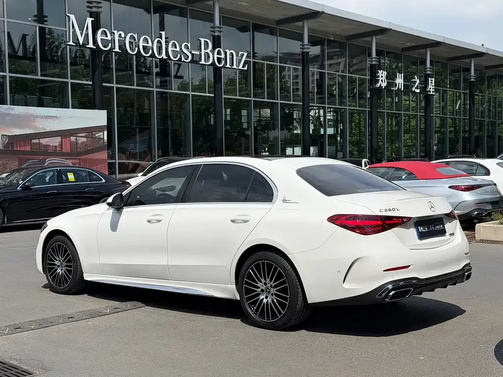Mercedes-Benz C-Class — фото 2