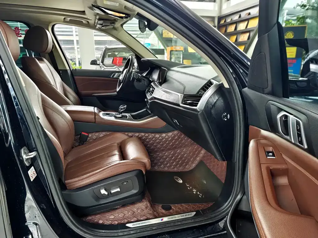 BMW X5 (Import) — фото 4