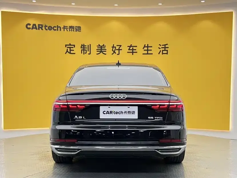 Audi A8 — фото 6