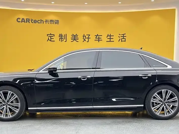 Audi A8 — фото 2