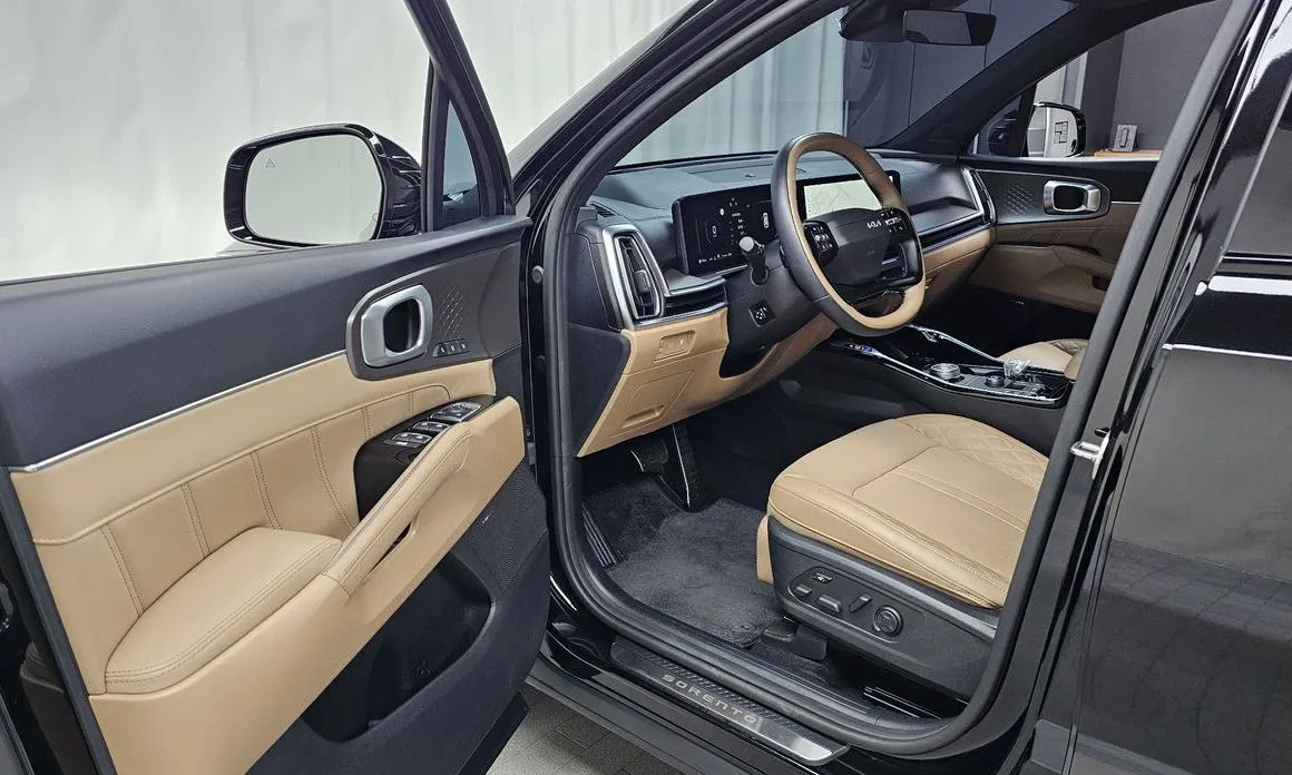 Kia Sorento — фото 8