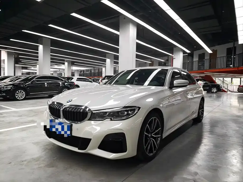 BMW 3 Series — фото 1