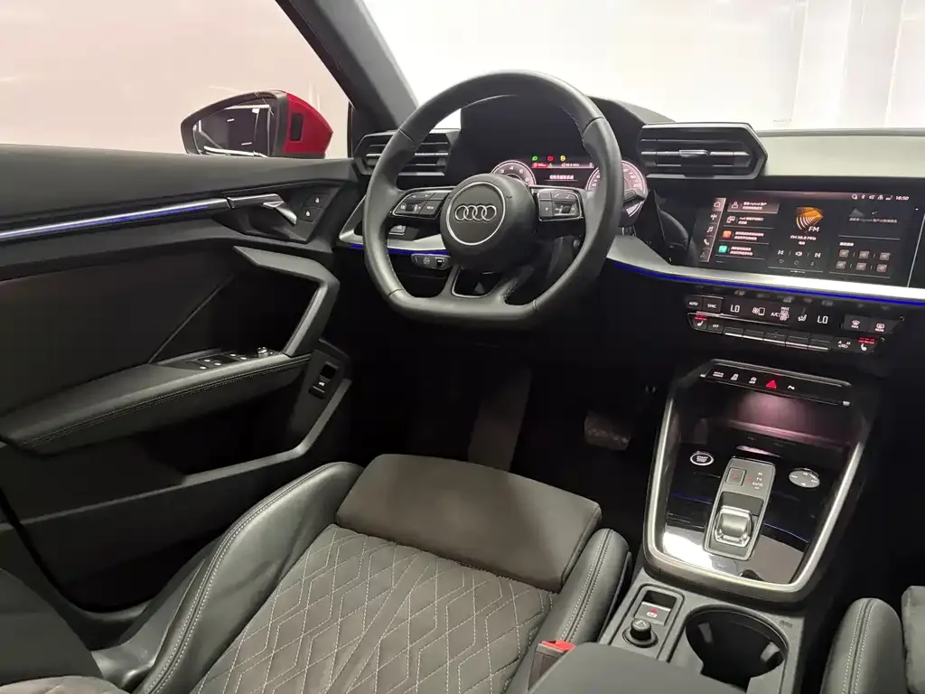 Audi A3 — фото 10