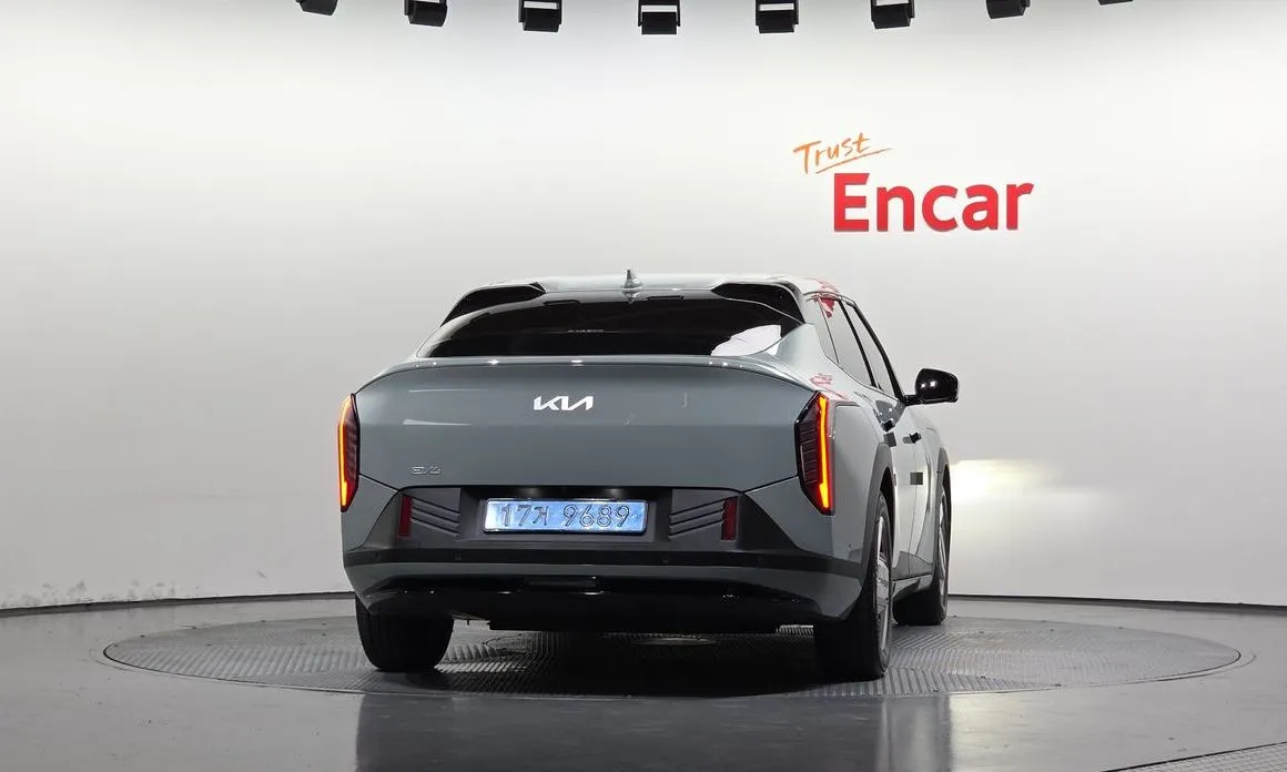 Kia EV4 — фото 2