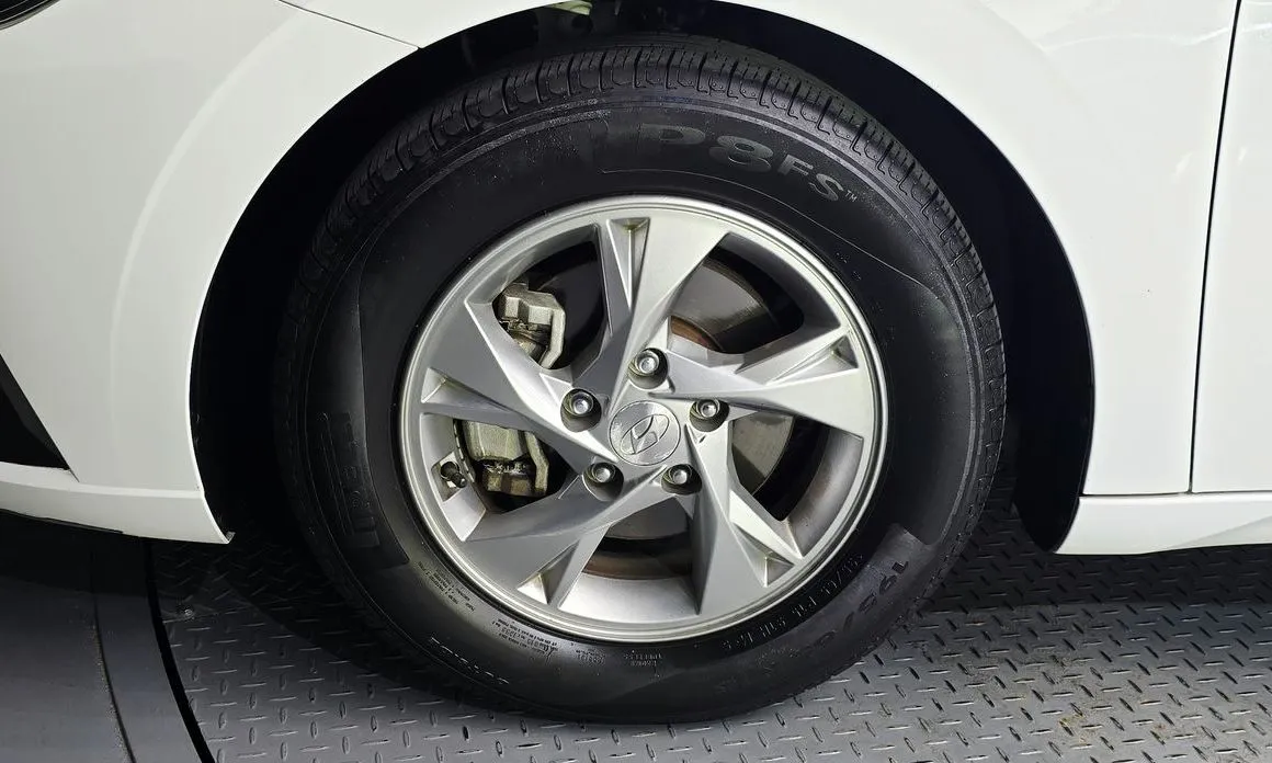 Hyundai AVANTE — фото 4