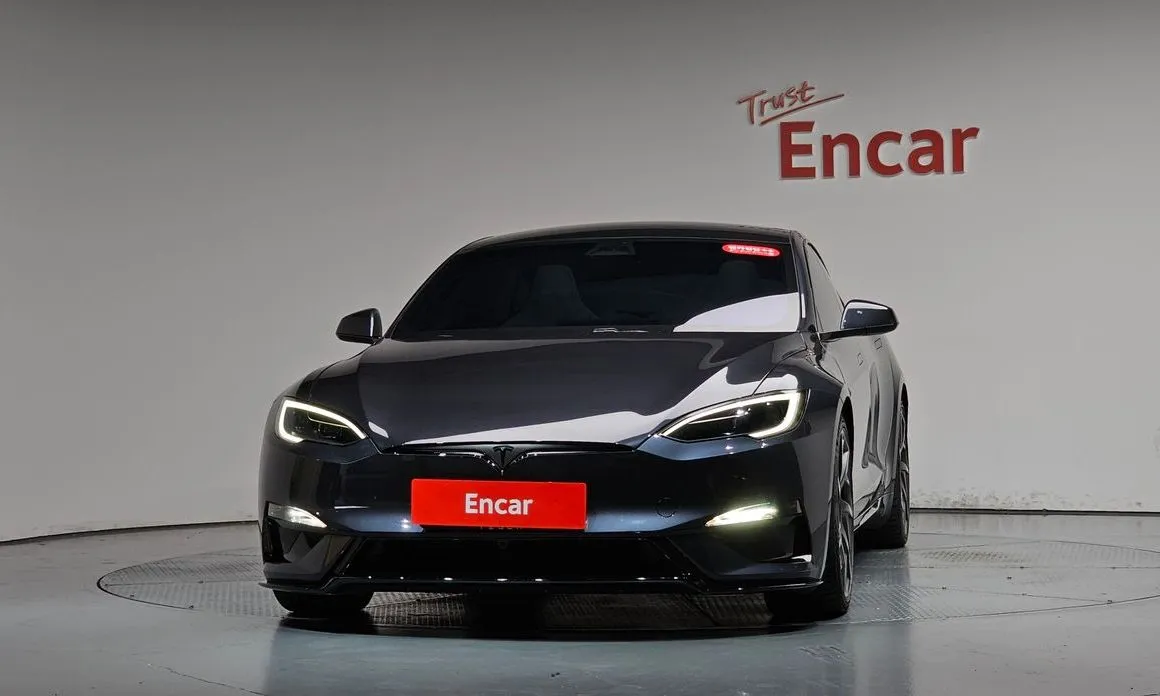 Tesla Model S — фото 3