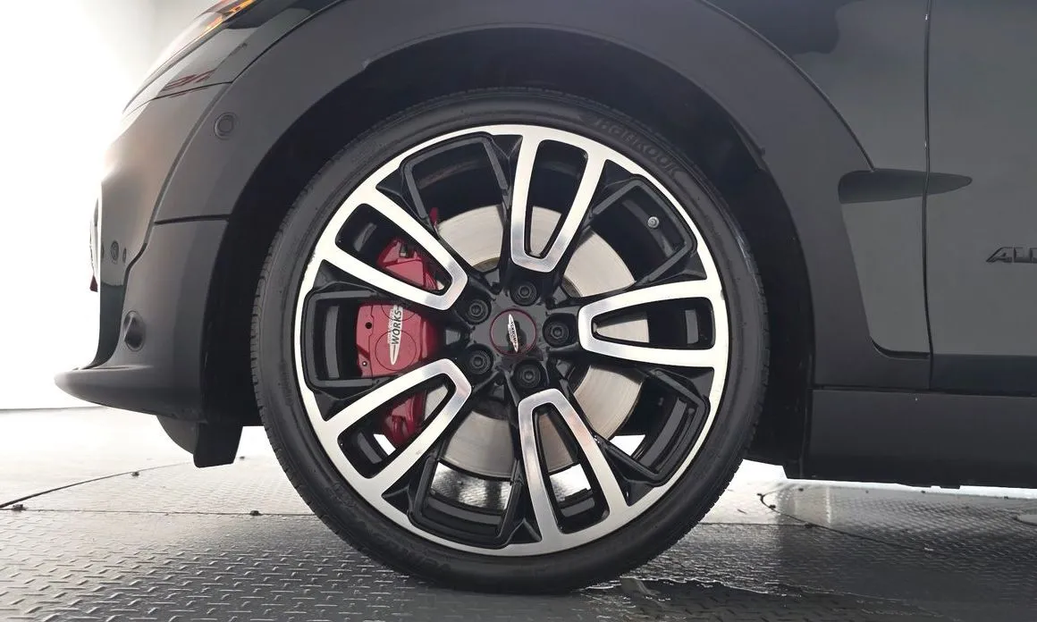 Mini Clubman — фото 8