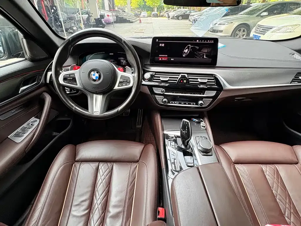 BMW 5 Series (Import) — фото 3