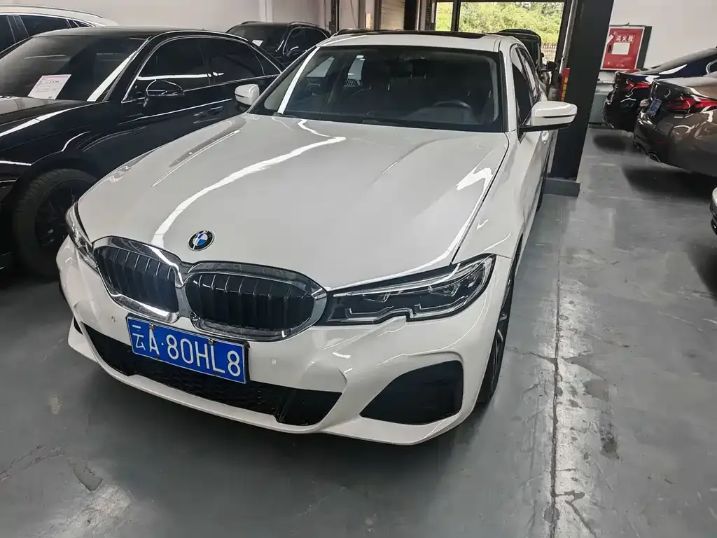 BMW 3 Series — фото 1