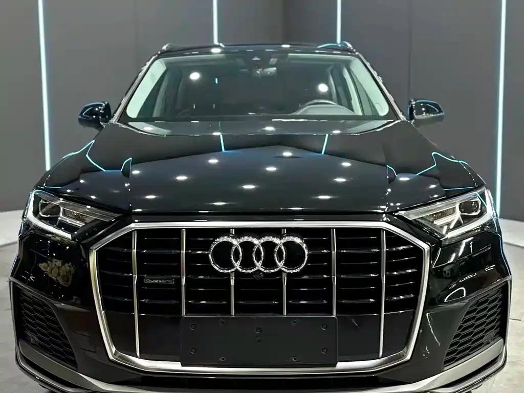 Audi Q7 — фото 2
