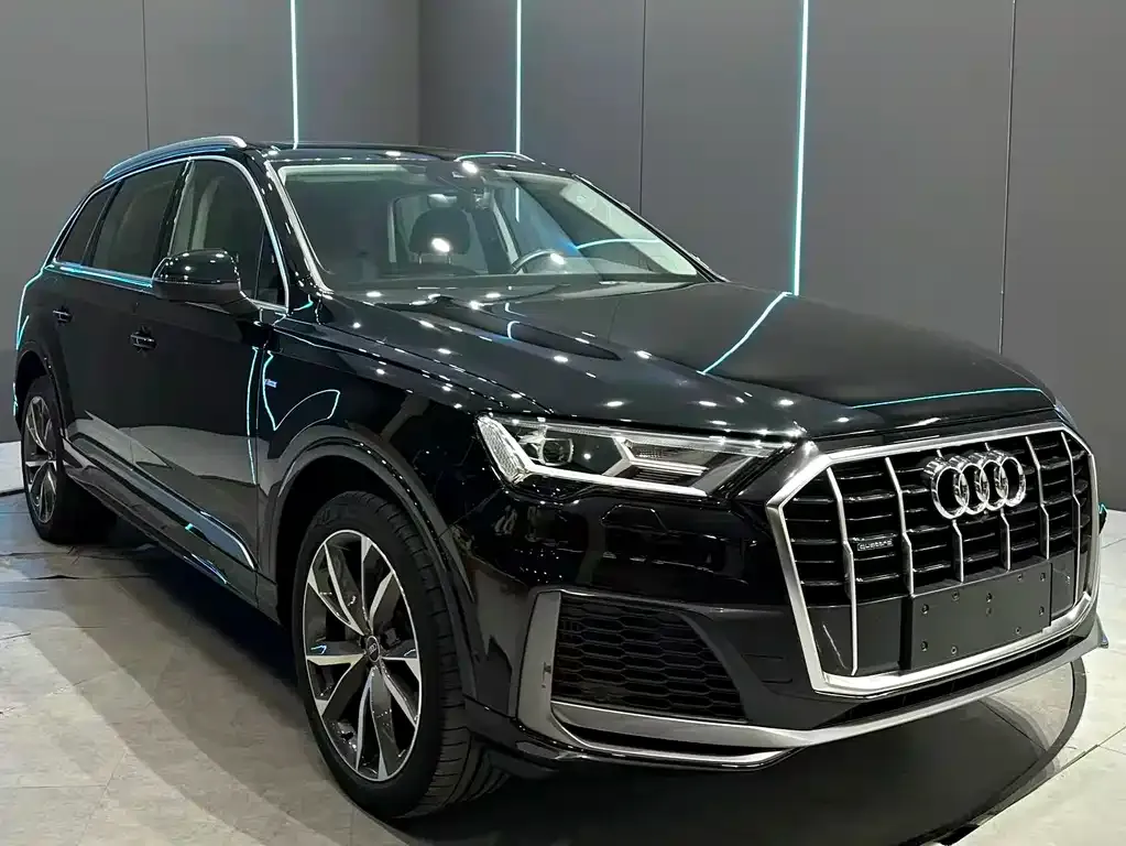 Audi Q7 — фото 5
