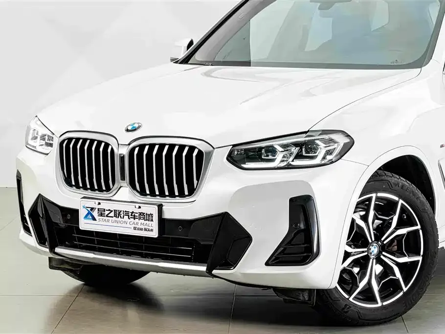 BMW X3 — фото 10