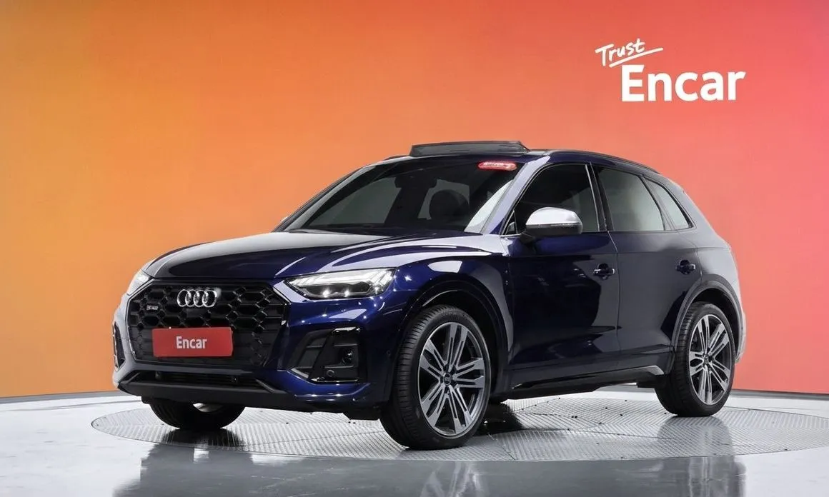 Audi SQ5 — фото 1