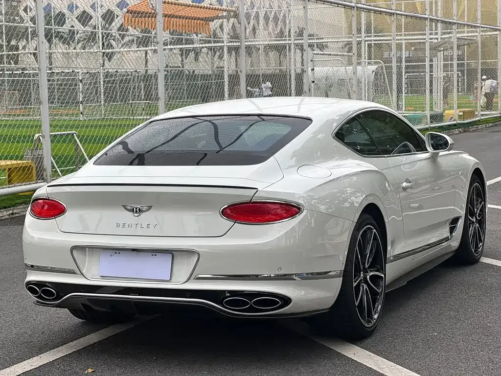 Bentley Continental — фото 6
