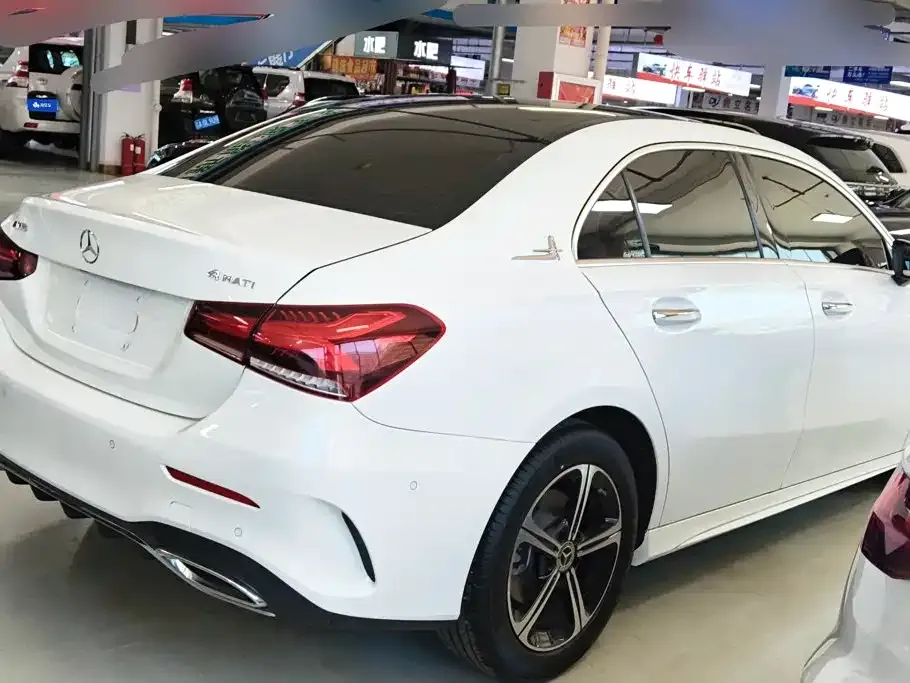 Mercedes-Benz A-Class — фото 7