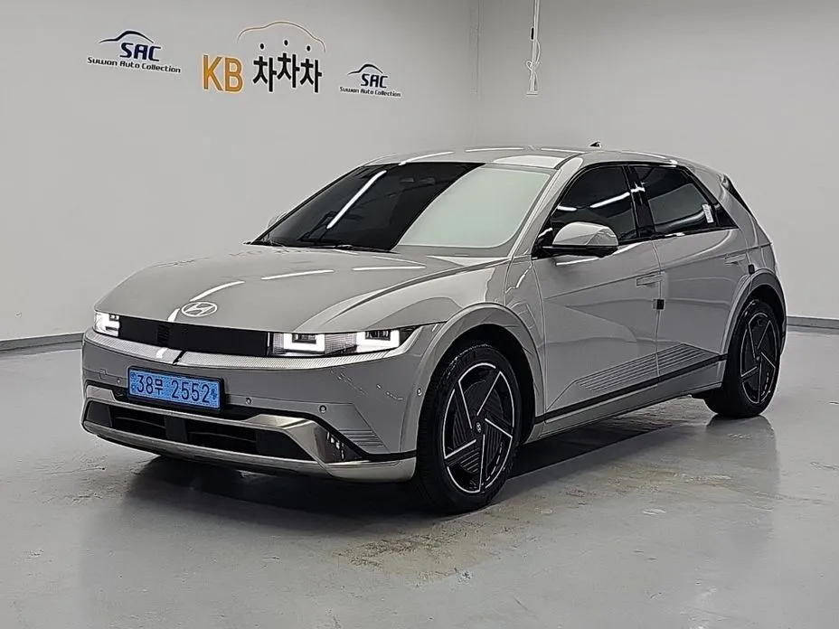 Hyundai Ioniq5 — фото 1