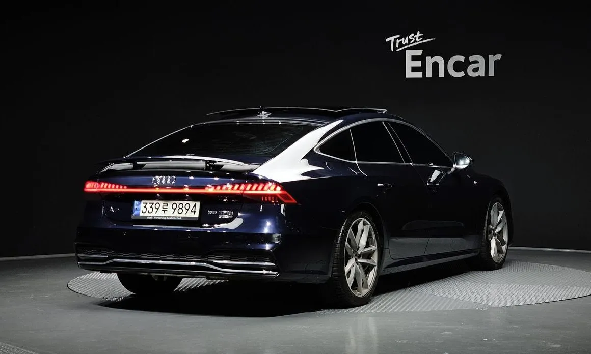 Audi A7 — фото 9