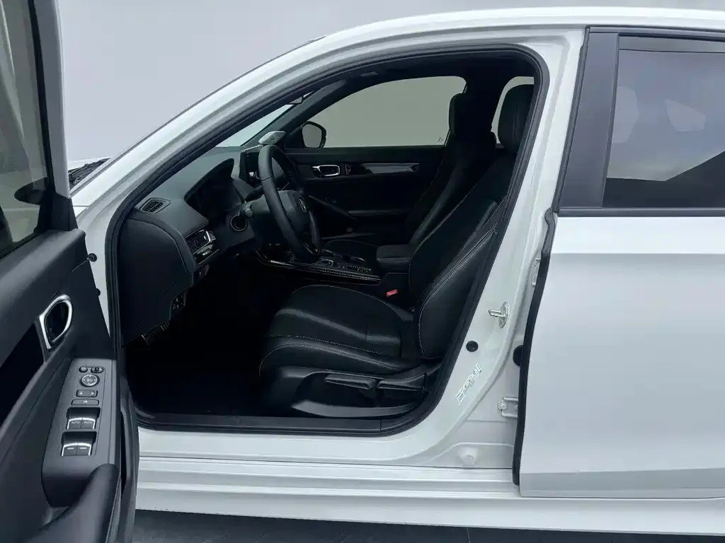 Honda Civic — фото 7
