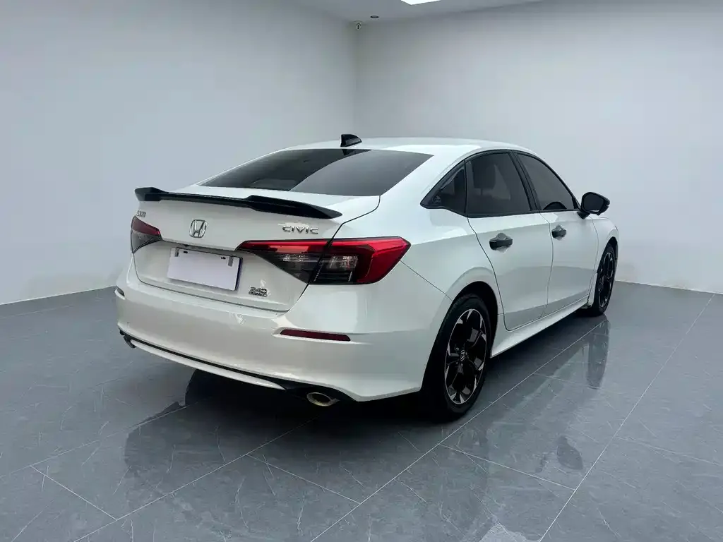 Honda Civic — фото 9