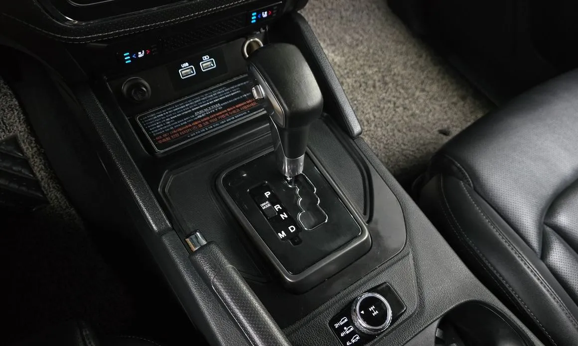 KG Mobility (Ssangyong) Rexton — фото 10