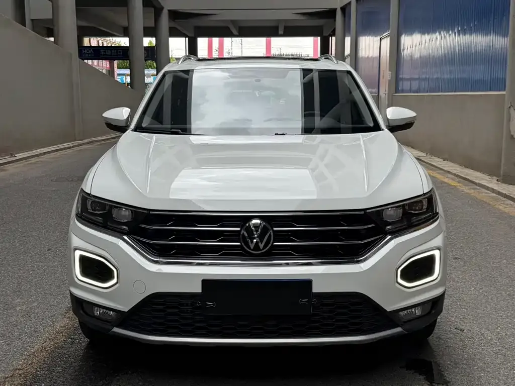 Volkswagen T-Roc — фото 3