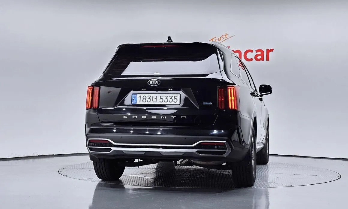 Kia Sorento — фото 4