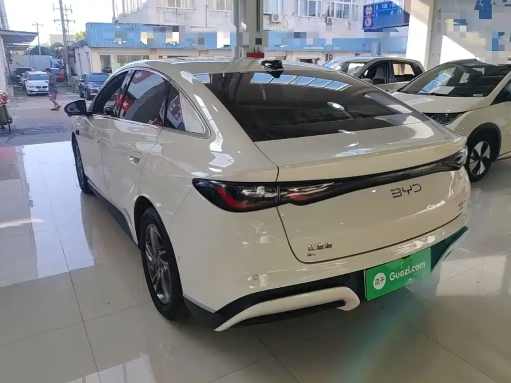 BYD Seal 06 — фото 10