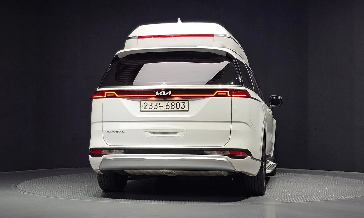 Kia Carnival — фото 2