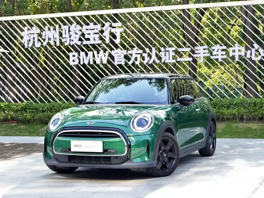 MINI Cooper (3-door) — фото 1