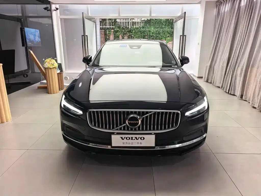 Volvo S90 — фото 7