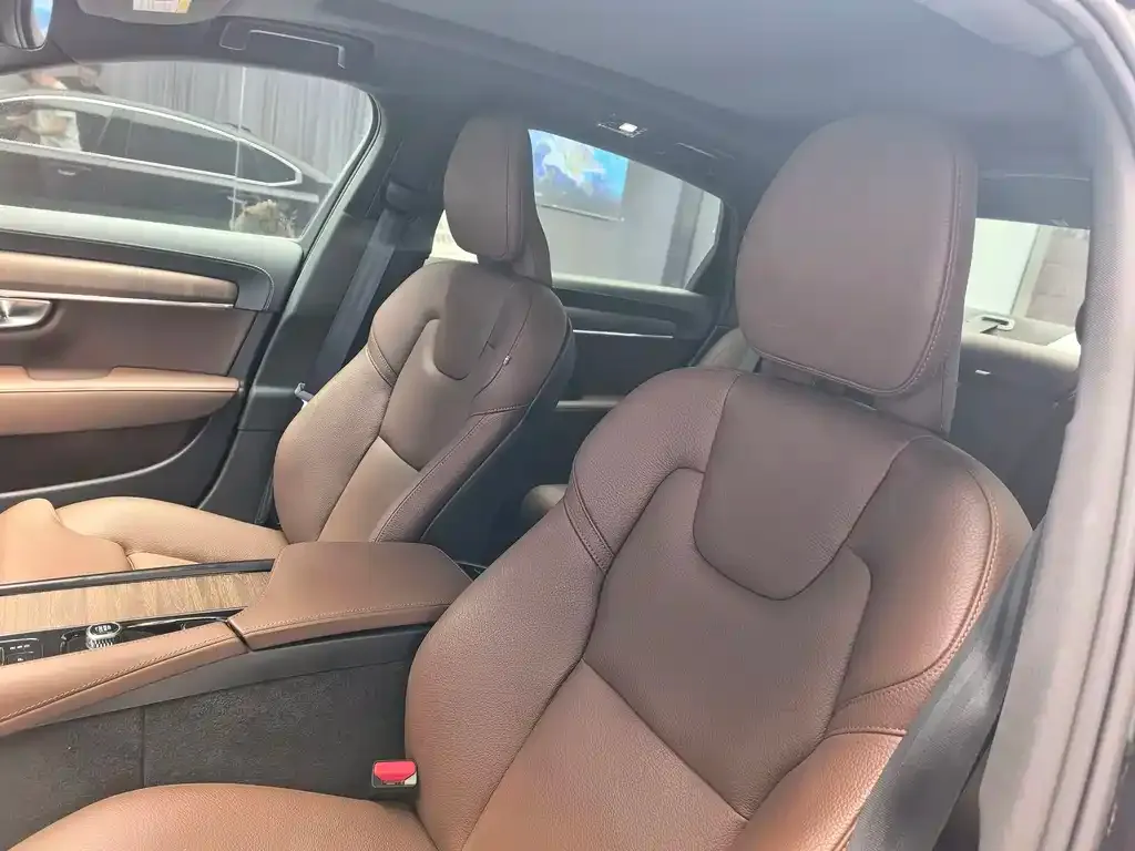 Volvo S90 — фото 2
