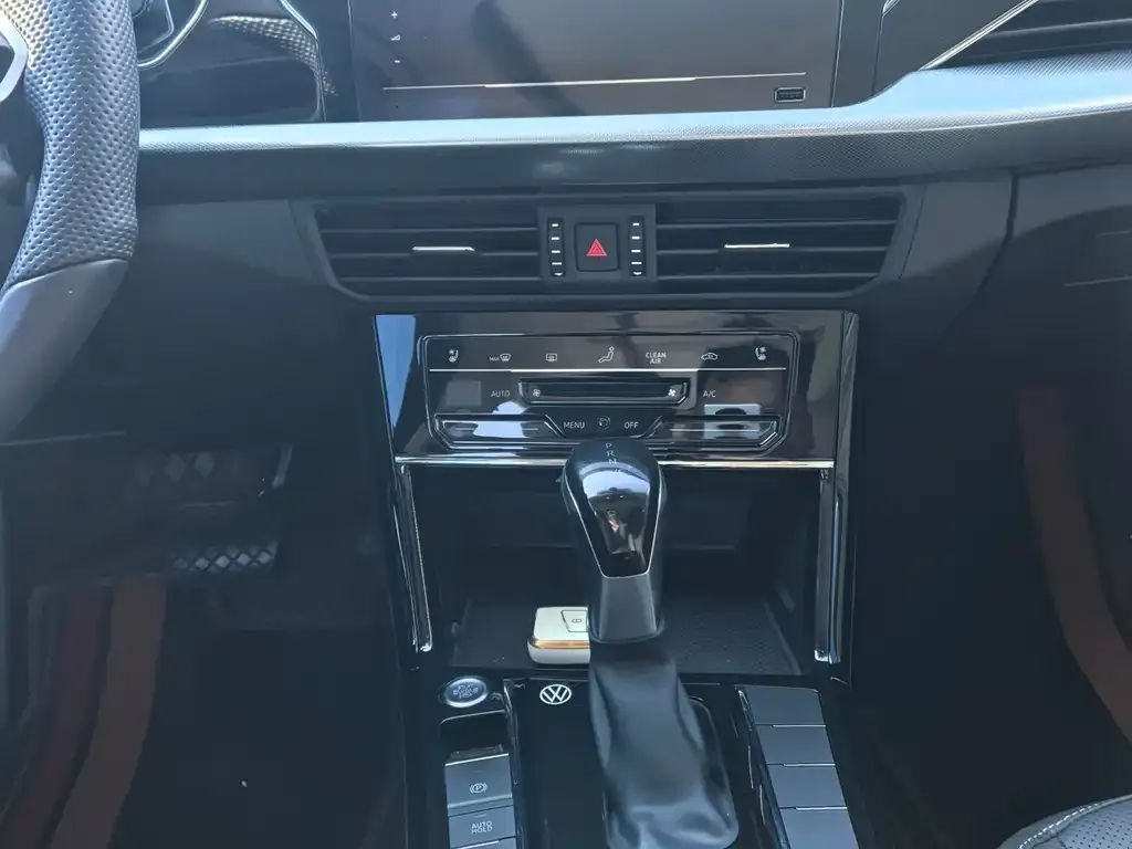 Volkswagen Passat — фото 3