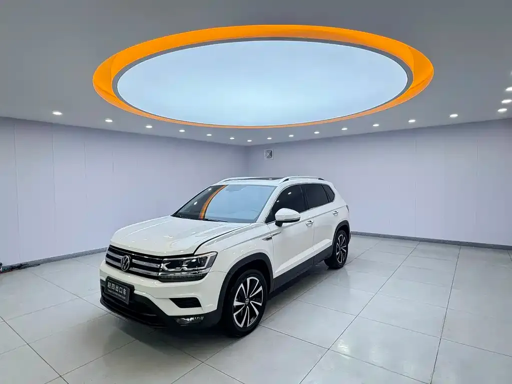Volkswagen Tharu — фото 1