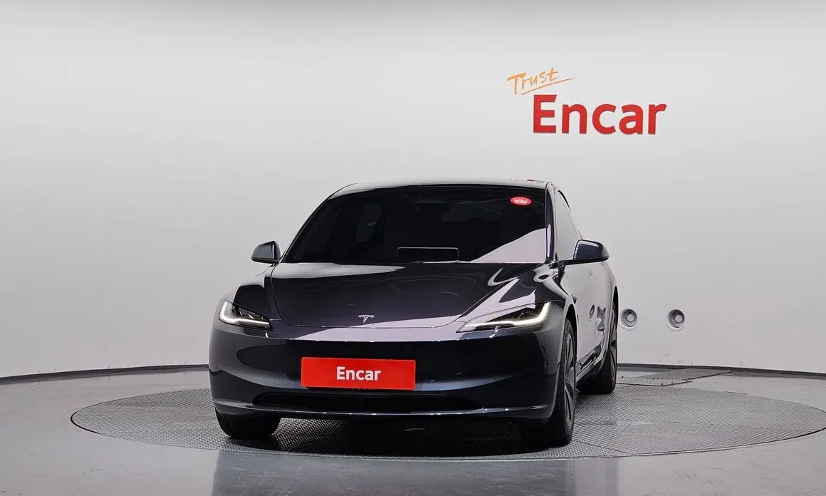 Tesla Model 3 — фото 2