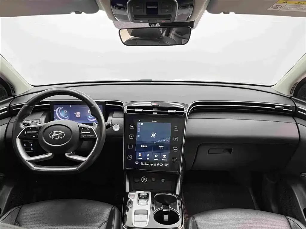 Hyundai Tucson — фото 7
