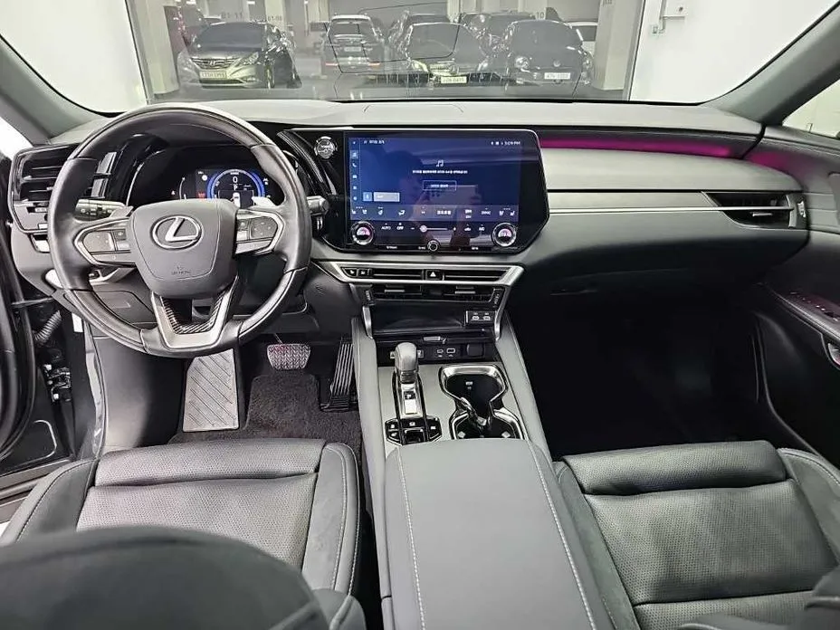 Lexus RX — фото 9