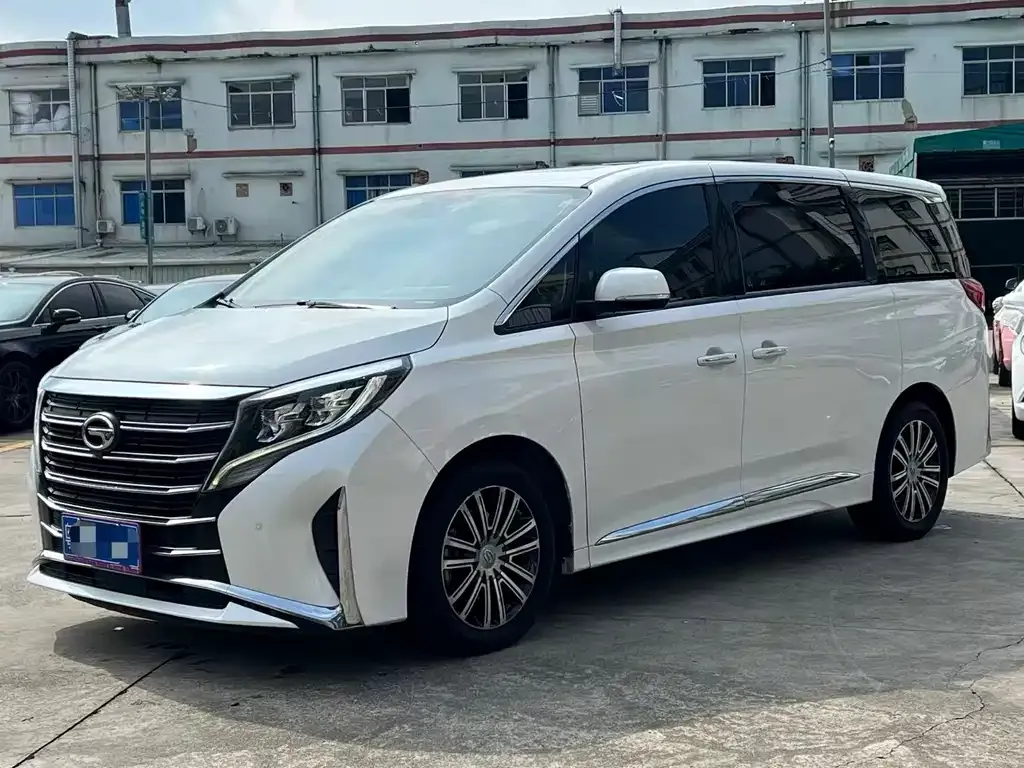 GAC Motor Trumpchi M8 — фото 1