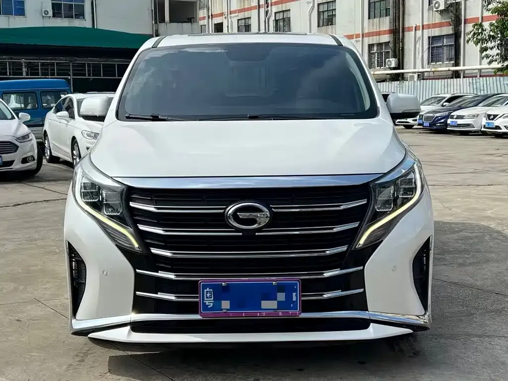 GAC Motor Trumpchi M8 — фото 9