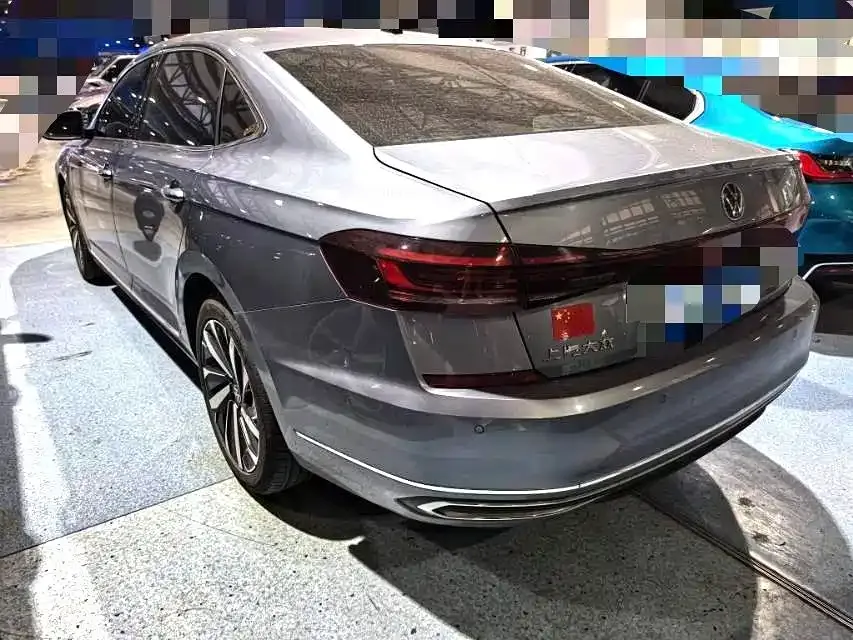 Volkswagen Passat — фото 7