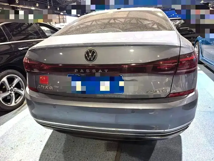 Volkswagen Passat — фото 9